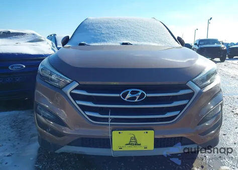 2017 Hyundai Tucson Sport z USA, uszkodzony, nr VIN KM8J3CA27HU393606
